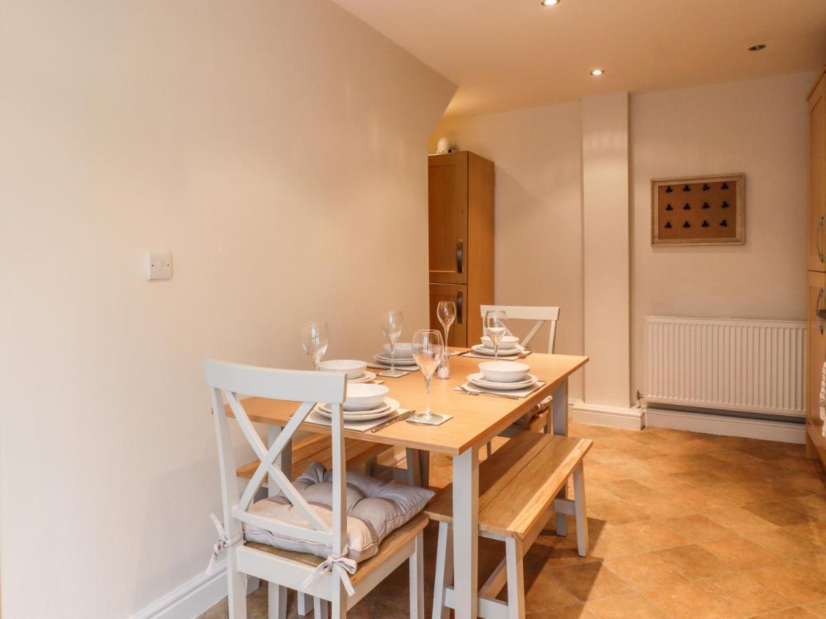 The Coach House Villa Keighley Exteriör bild